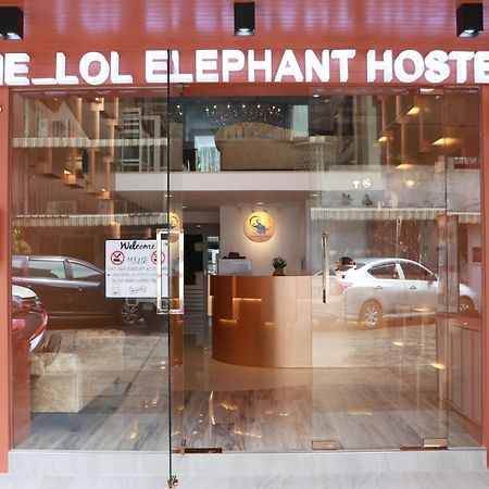 The Lol Elephant Hostel Бангкок Экстерьер фото