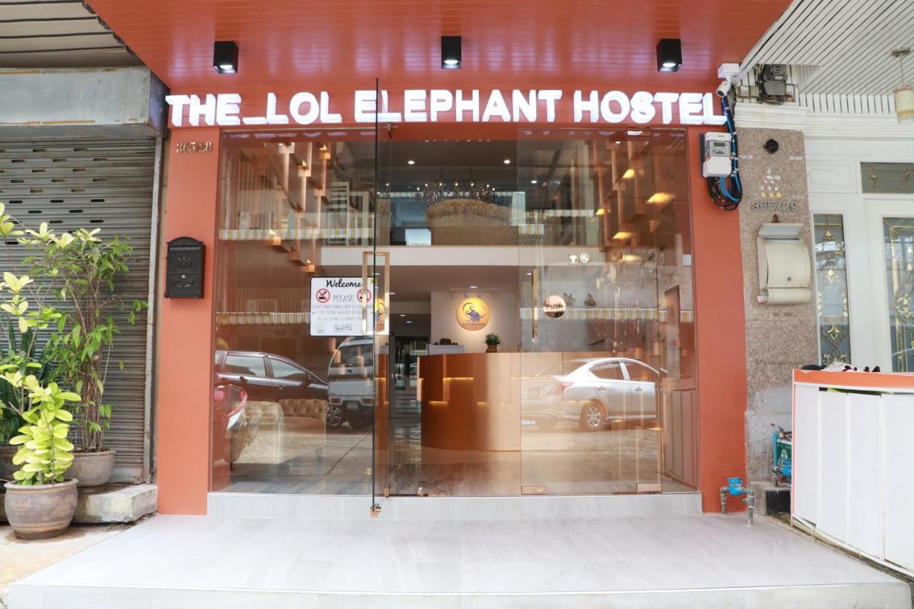 The Lol Elephant Hostel Бангкок Экстерьер фото