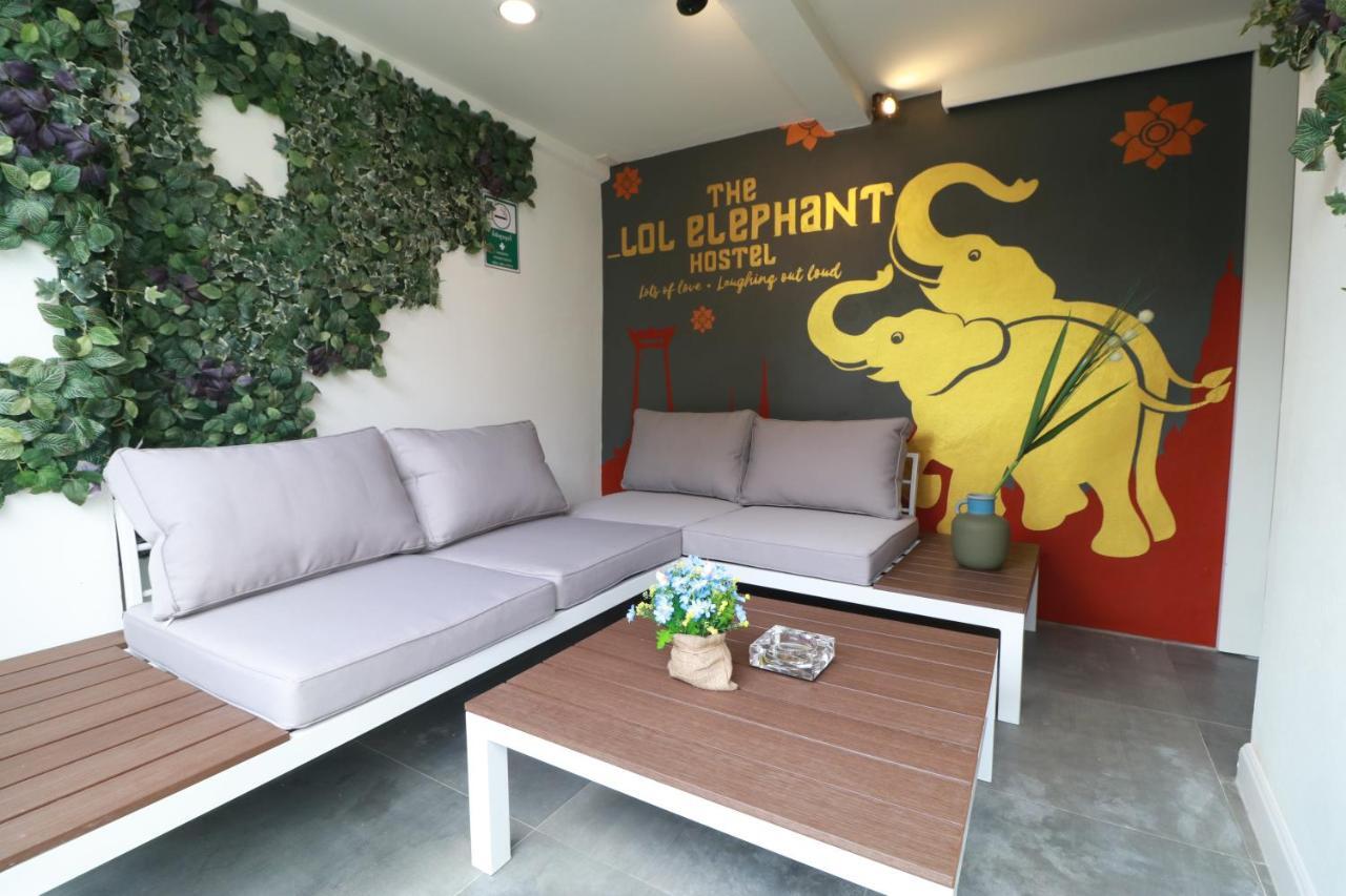 The Lol Elephant Hostel Бангкок Экстерьер фото