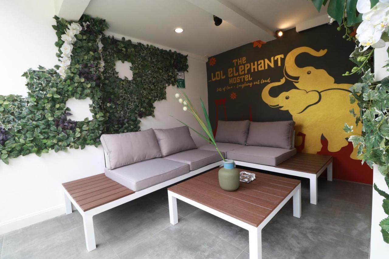 The Lol Elephant Hostel Бангкок Экстерьер фото